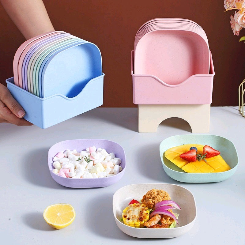 Plastic plate set